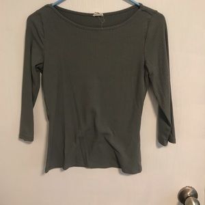 Mid sleeve green blouse